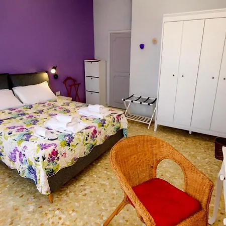 Séjour chez l'habitant Viola In Zona Tranquilla - Madame Fannj *